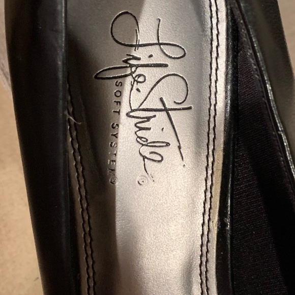 Black heels - Picture 5 of 5